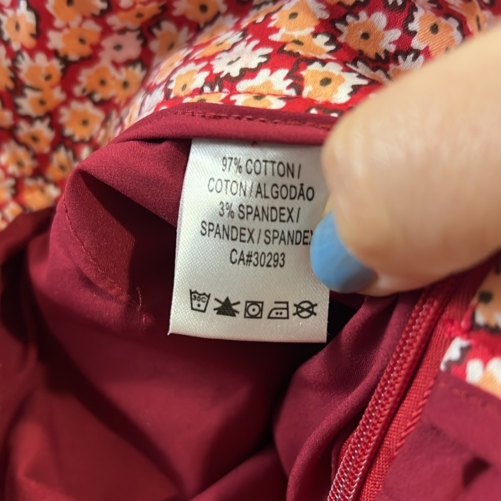 Fairway & Greene Cotton Floral Red Skort size 6 - Picture 9 of 10